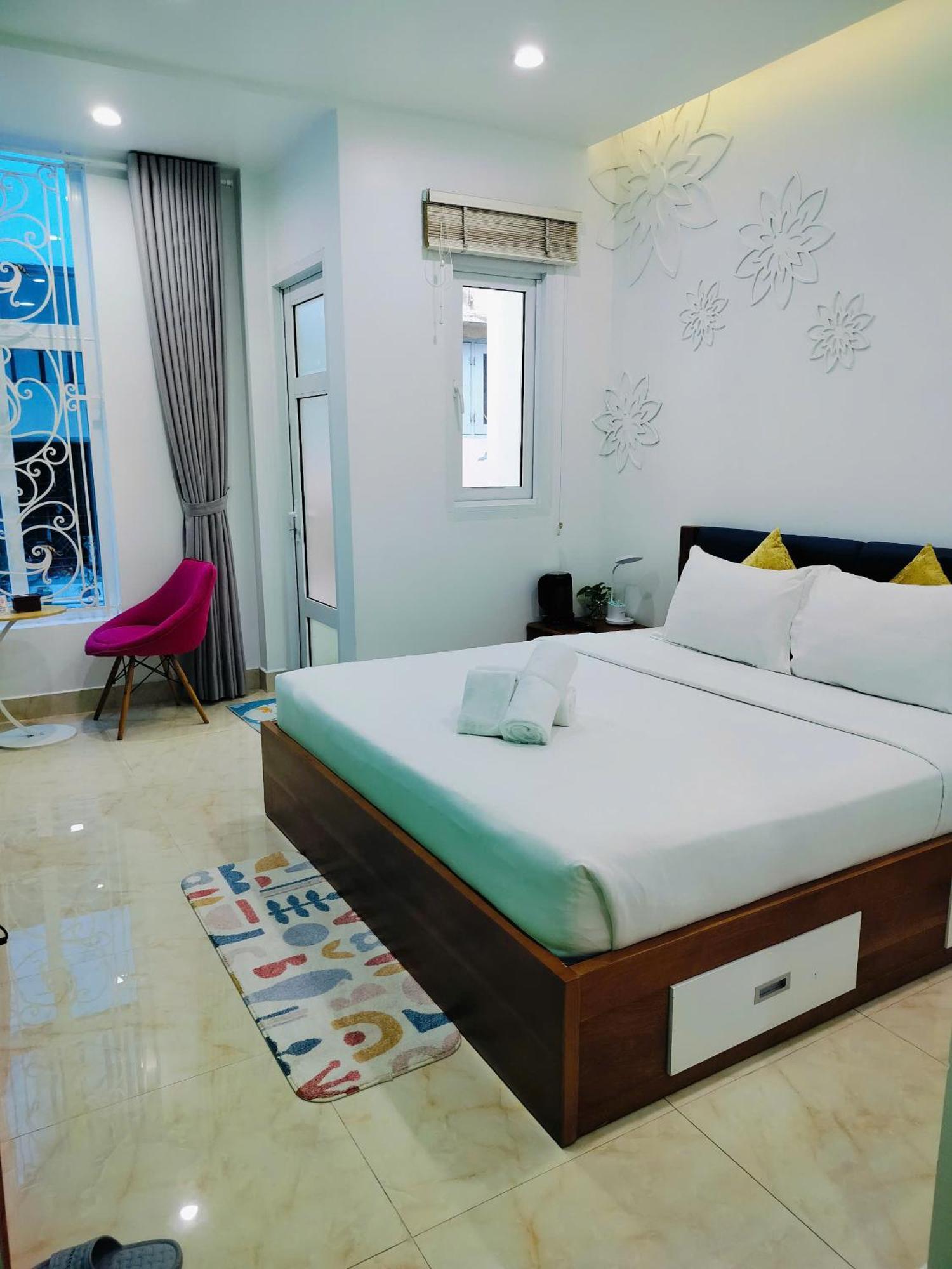 Adventure Hotel Хошимин Экстерьер фото